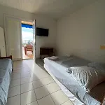 Le Surplage מוטל הייר