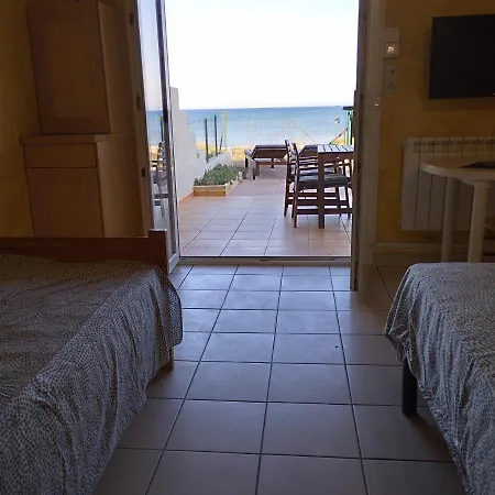 Le Surplage Motel Hyères