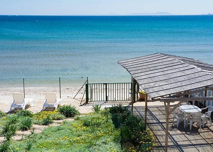 Le Surplage 모텔 *